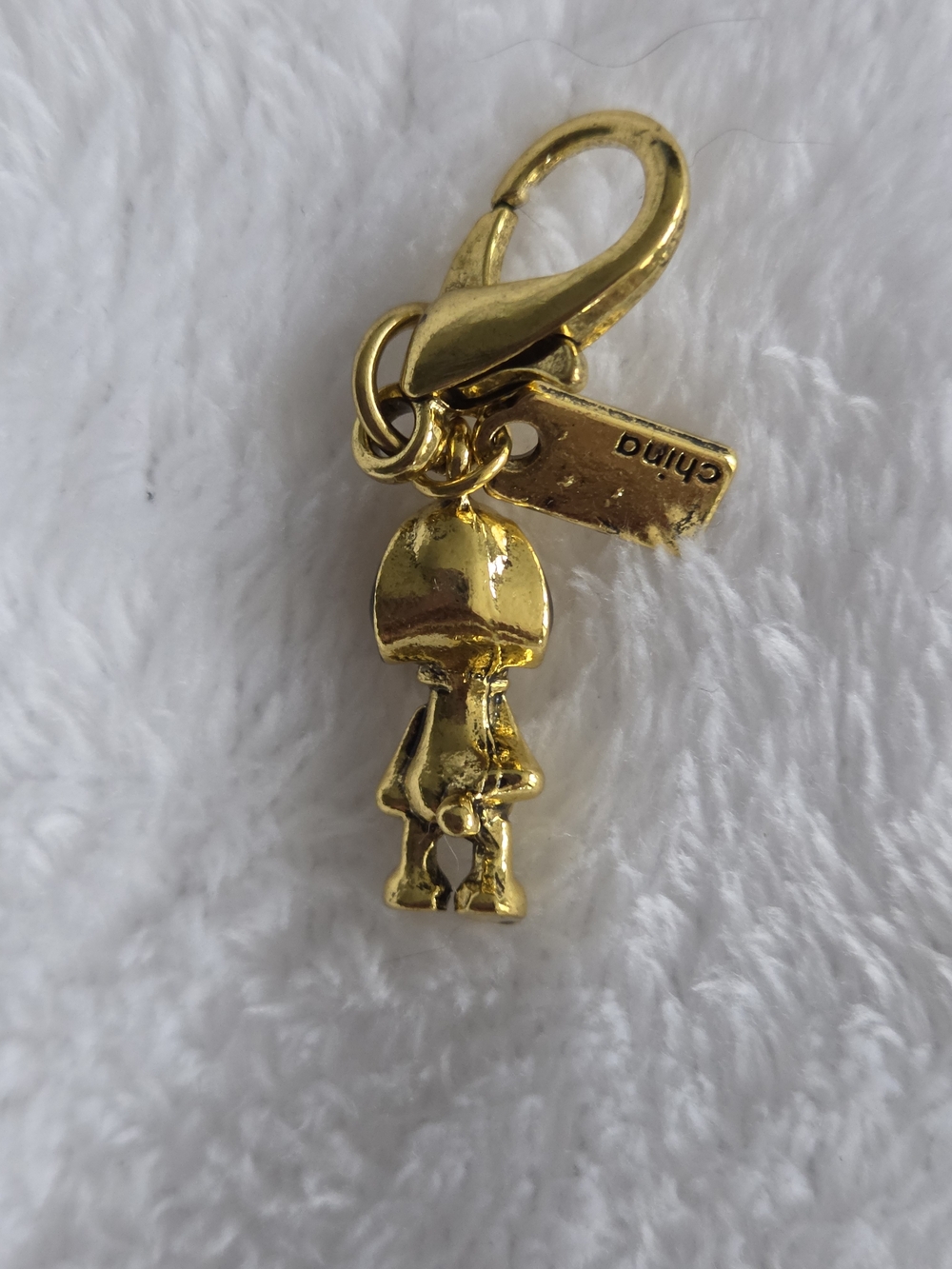 C Logo Gold Tone Snoopy Purse Zipper Charm - Picture 4 of 5